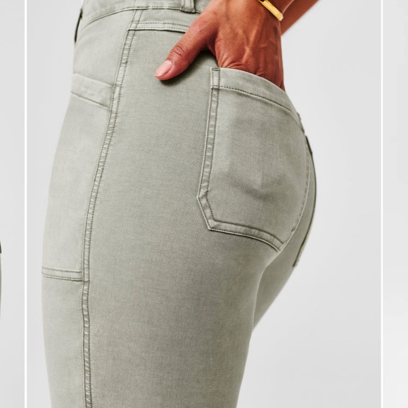 Spanx Straight Leg Stretch Twill Pant in Size XL tall- nwt - Picture 4 of 11